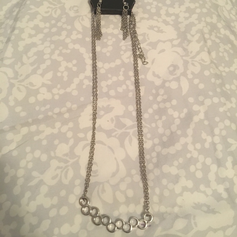 Necklace and earring pair